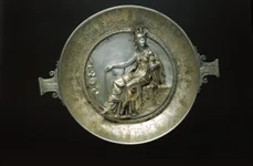 Vasul Atena (© Staatliche Museen zu Berlin, Antikensammlung / CC BY-SA 4.0)
