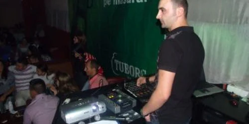 Satu Mare: Prima seară studenţească poartă amprenta Infinity