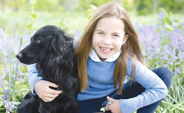 Prințesa Charlotte a fost pozată de mama ei, Kate Middleton