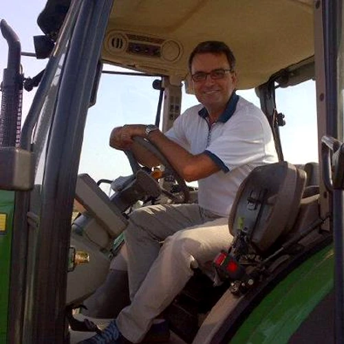 Lucian Mândruţă, tentat de meseria de taximetrist