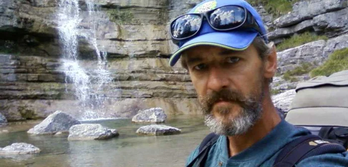 Mirel Magop a devenit cunoscut după ce a refăcut traseul lui Badea Cârţan FOTO Facebook.com/Magop Mirel