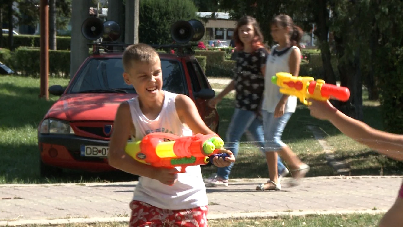 Bătaia cu apă a fost orgaizată de Clubul Victorioşilor din Târgovişte