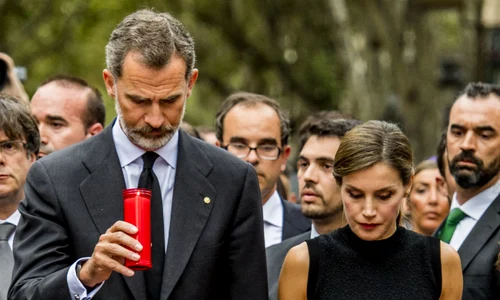 Spanish Royals Pay Tribute To Barcelona Terrorist Attack jpeg