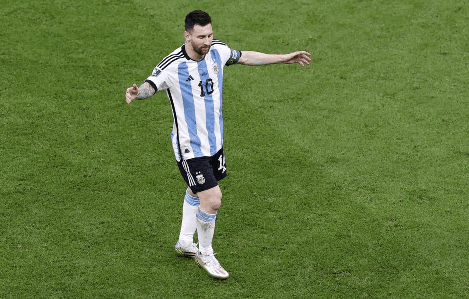 Argentina-Mexic. Foștii campioni mondiali au jucat prost, dar au avut un jucător Messianic