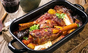 miel grecesc feta shutterstock 194313815 jpg