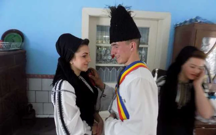 Traditia stropitului se pastreaza la Rasinari - Fotografii Ramona Găină