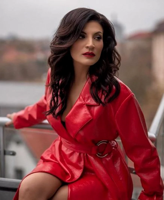 2 ioana ginghina jpg jpeg