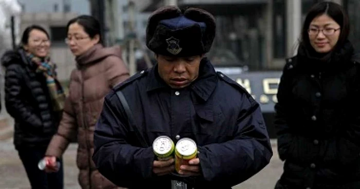 Un om de afaceri a ajuns să facă bani din vânzarea unor cutii cu aer proaspăt în China