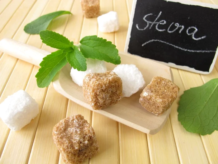 Extractul de stevia este de 250 de ori mai dulce decât zahărul FOTO: Shutterstock