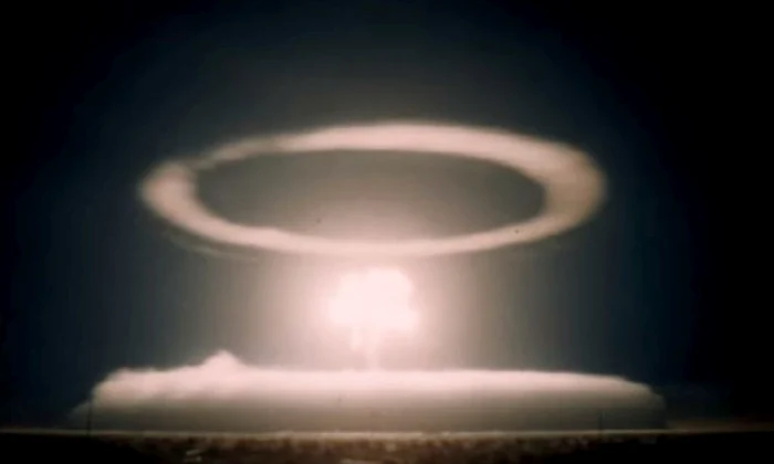 Sute de filmulețe cu teste nucleare atmosferice efectuate de SUA, publicate pe YouTube / VIDEO jpeg
