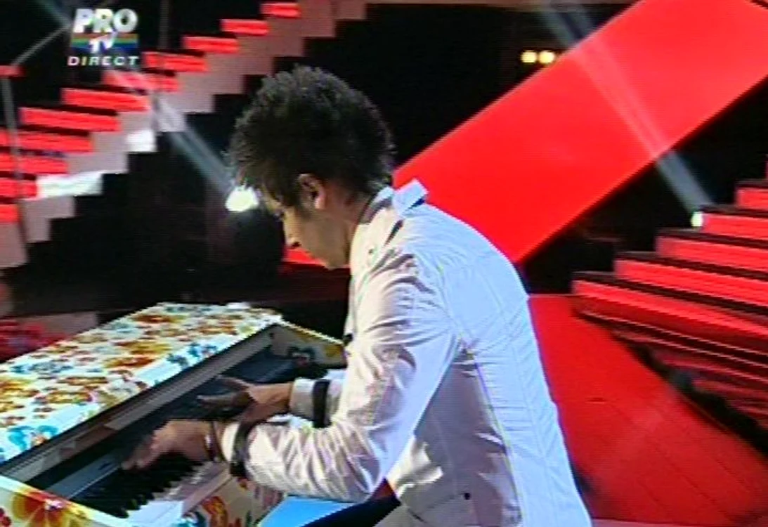 
    Cosmin Mihalache  