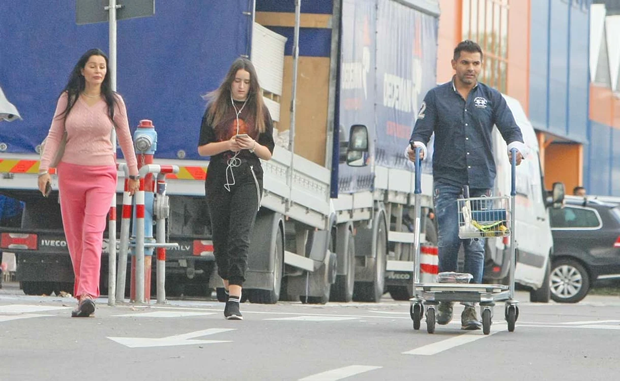 Până va deveni tată, Pastramă exersează rolul din postura de părinte vitreg
