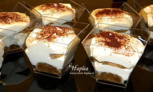 mini tiramisu poza 7 jpeg