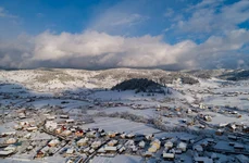 Sărmaș,  jud. Harghita, vedere peste sat. Drumul spre Smida, 2018 (© prof Elena Mîndru)