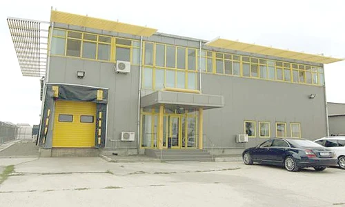 Flagrantul a avut loc la sediul firmei lui  Mircea Băsescu din zona liberă Agigea jpeg