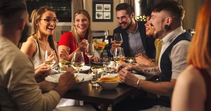 
    Horoscop zilnic 10 mai: Fecioarele se simt frustrate, iar prietenii încearcă să le îmbunătăţească starea Foto:pixabay.com   