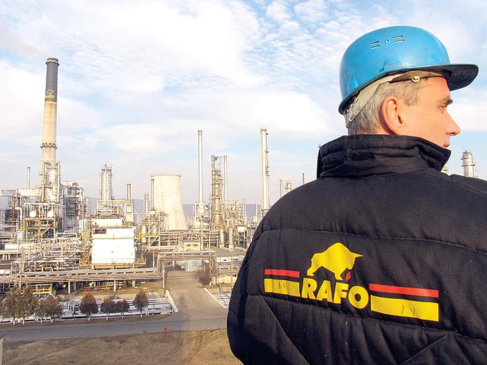 Nadia Comăneci a participat la toate acţiunile cu caracter social ale RAFO în anul 2006