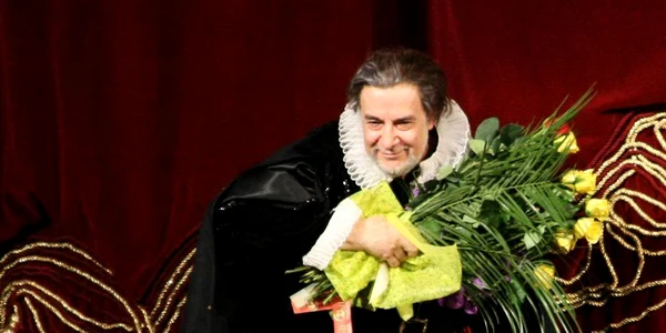Baritonul Eduard Tumagian JPG
