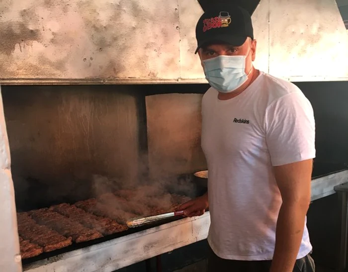 
    Inițiativa lui Adrian, de a oferi mici gratis, a avut super succes în iunie  