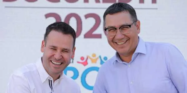  Victor Ponta si Robert Negoita sustin o conferinta de presa prin care anunta alianta electorala Bucuresti 2020 in Bucuresti FOTO Inquam Photos / George Calin