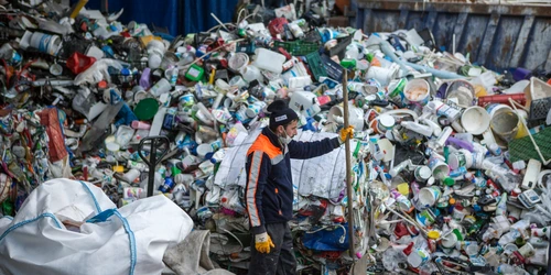 Multe exporturi de deșeuri plastice din UE ajung în Turcia FOTO SHUTTERSTOCK