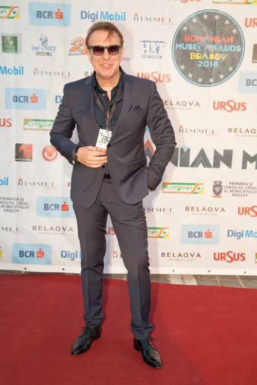 
    Gabriel Cotabiţă, la gala RMA de la BraşovFoto: Facebook  