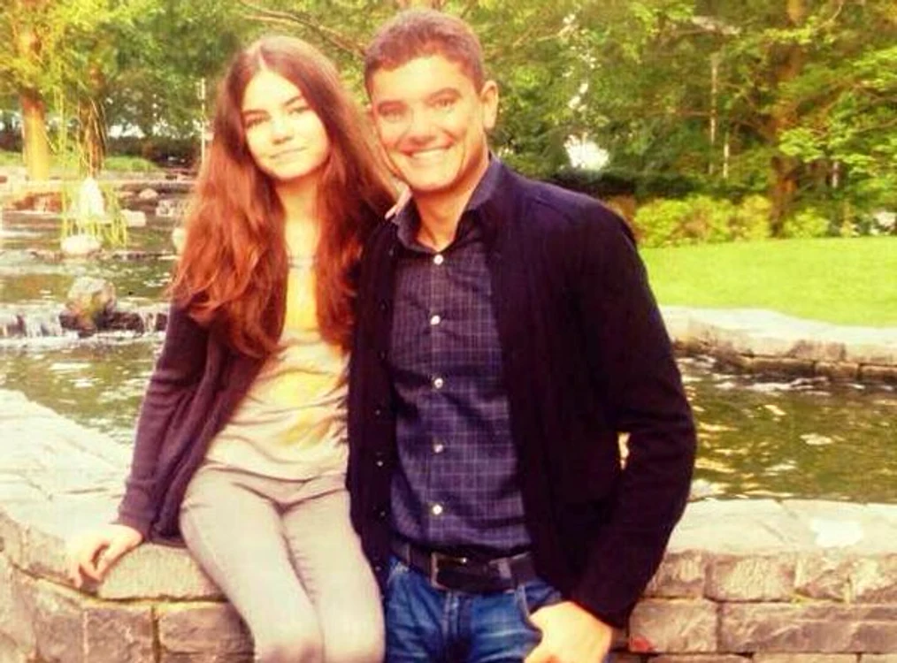 
    Cristian Boureanu(43 de ani) şi fiica lui Ioana (15 ani)foto: arhiva personală  