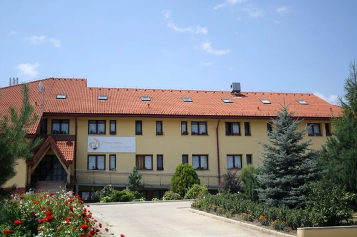 
    Incidentul s-a petrecut la mânăstirea Don Orione din Iaşi  