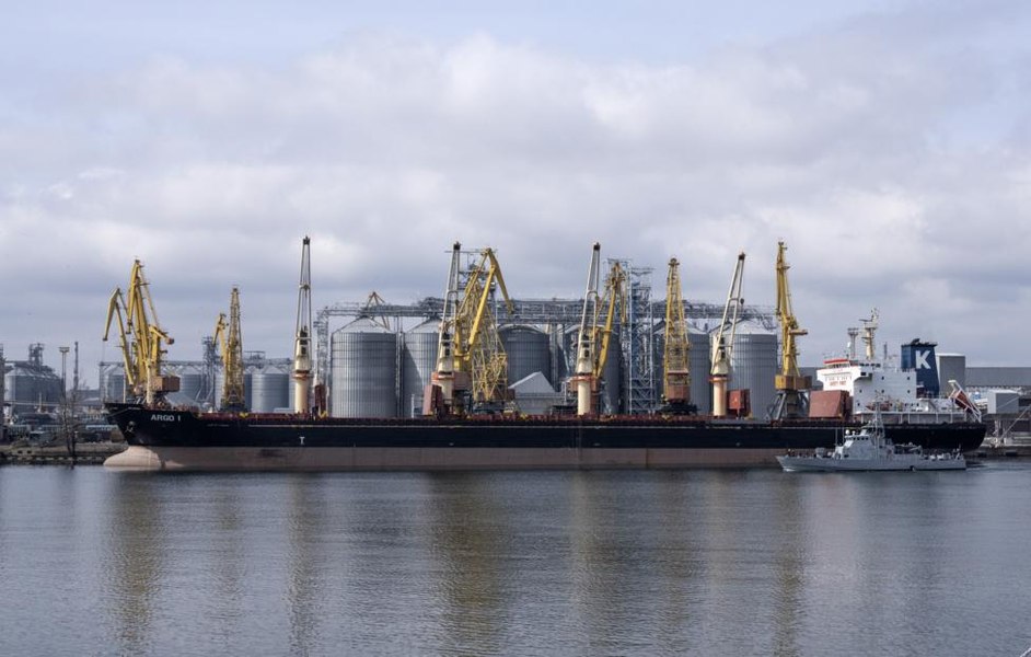 Ucraina spune că peste 40 de nave au profitat de „coridorul temporar” din Marea Neagră