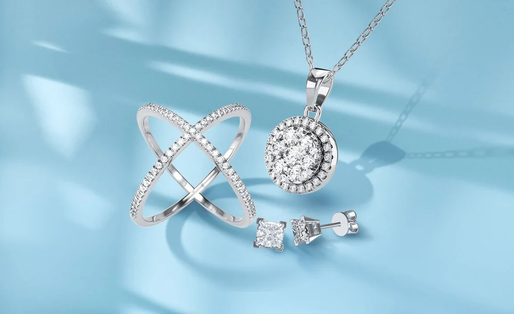 A Diamond Is Forever: colecția Primul diamant TEILOR — bijuterii luxury de la 500 lei pentru cadouri care spun povești