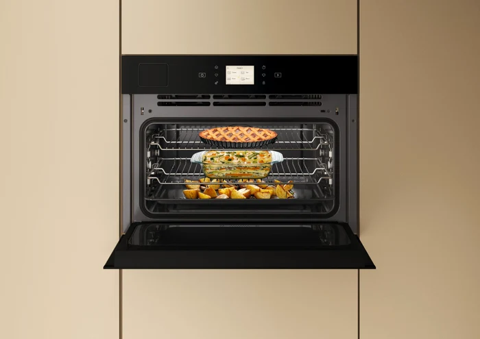 WH WH1 DT G45 front cookthree (1) b jpg