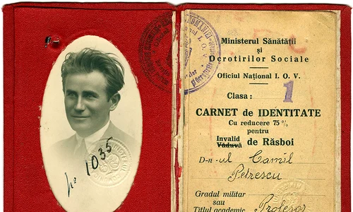 Carnetul de veteran al lui Camil Petrescu (© Arhiva Muzeului Naţional al Literaturii Române)