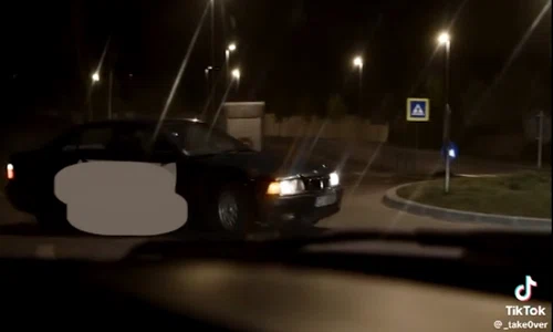 CURIER GLOVO jpg