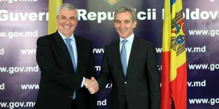 Preşedintele Senatului român, Călin Popescu Tăriceanu, şi premierul moldovean Iurie Leancă