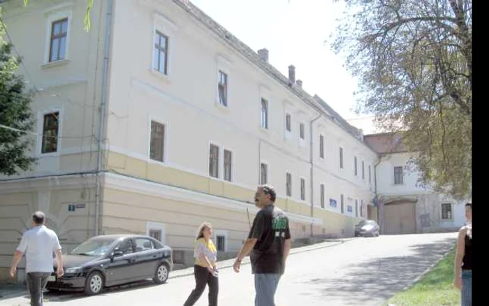 Arhitectură militară pentru Comisariat