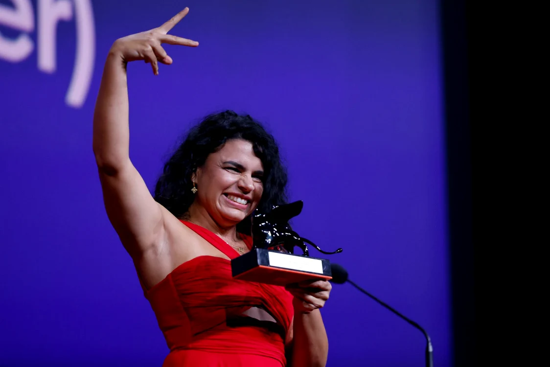 Alina Șerban este singurul artist care reprezintă România la Festivalul de la Veneția anul acesta.