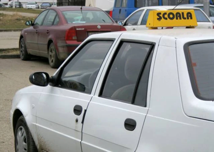 Examenul auto a fost amânat FOTO:arhiva adevarul