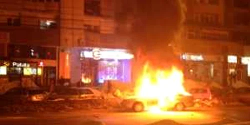 Autoturismul a fost distrus în proporţie de 60%