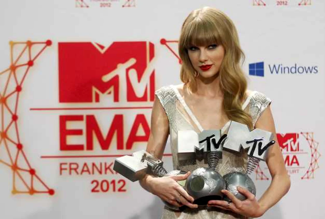 taylor swift mtv ema reuters