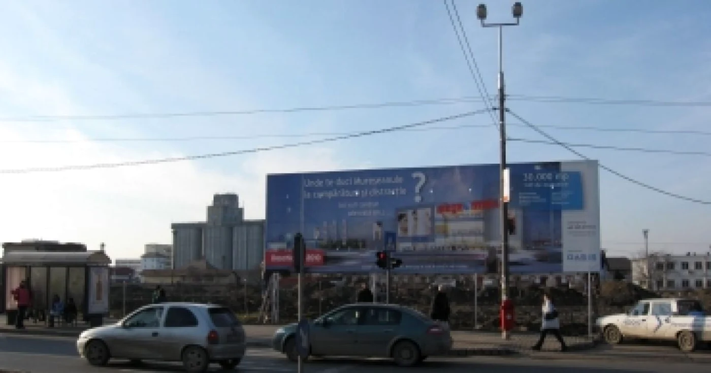 Târgu-Mureş: Am pierdut un mall, Tiago