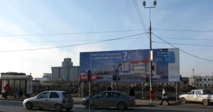Târgu-Mureş: Am pierdut un mall, Tiago