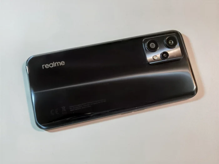 realme 9 Pro FOTO Adrian Pogîngeanu