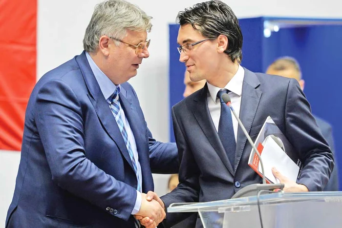 Iorgulescu şi Burleanu, primii doi oameni ai fotbalului românesc (Foto: mediafax)