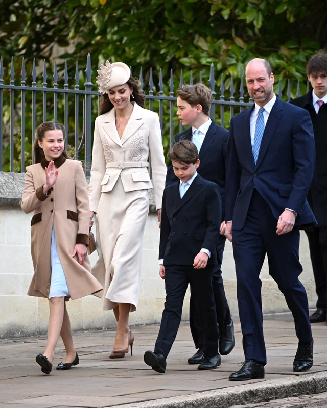 Prințesa Charlotte, Prințesa Kate, Prințul George, Prințul Louis și Prințul William de Paște 2026