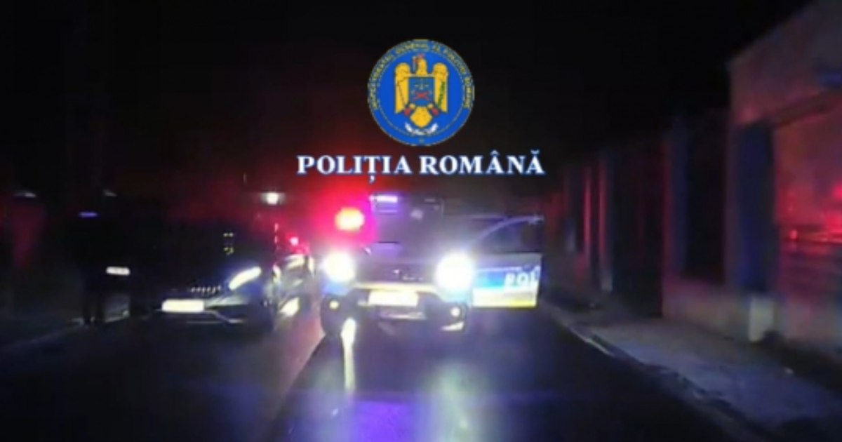 Șofer beat și fără permis, urmărit ca-n filme după ce a lovit mașina poliției