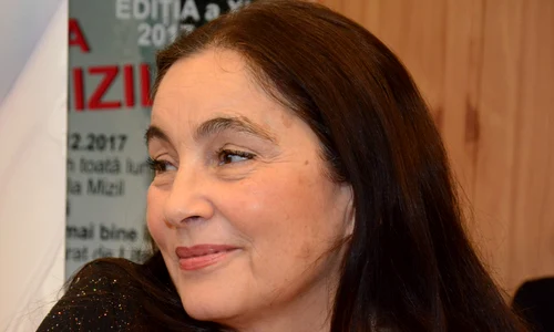 Daniela Vlădescu jpg