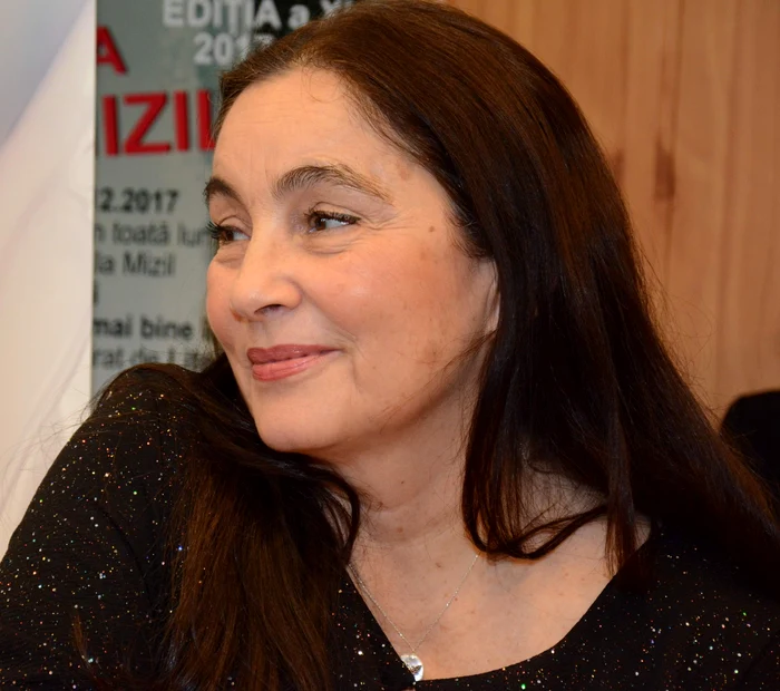 Daniela Vlădescu jpg