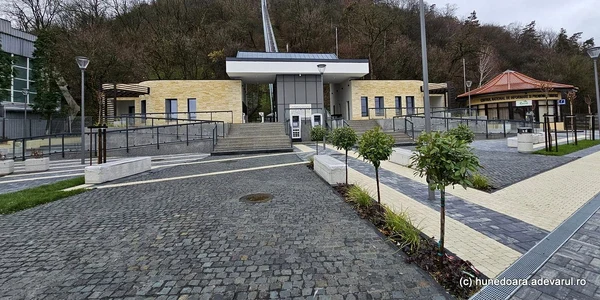 Telecabina Cetatii Devei Foto Daniel Guță  ADEVĂRUL jpg