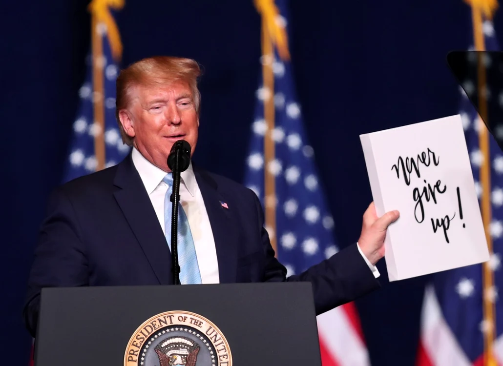 Donald Trump s-a oferit să-i acorde ajutor Chinei, în gestionarea virusului ucigaş. FOTO Guliver / Getty Images / Joe Raedle