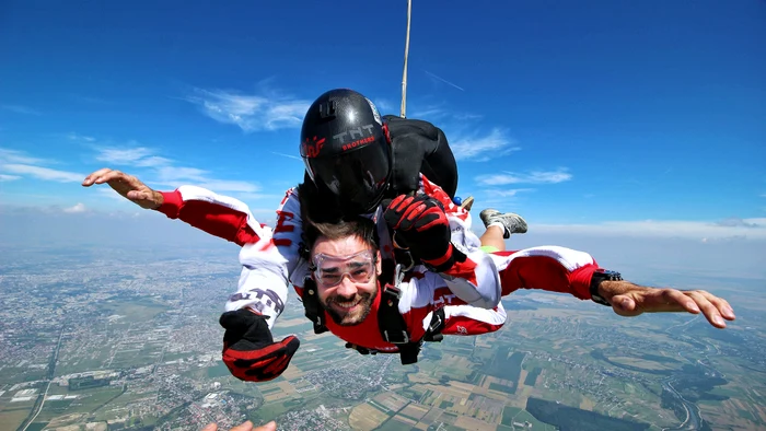 Denis este pasionat de sporturi extreme